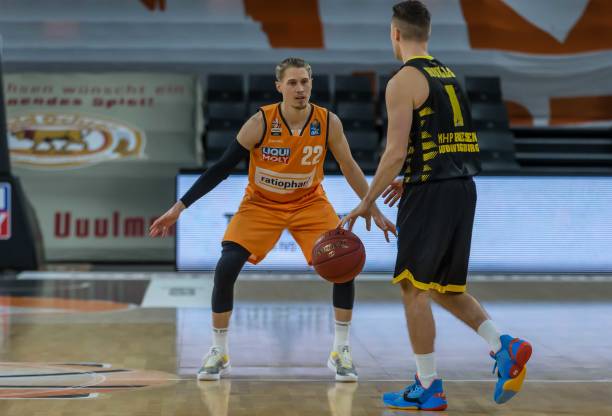 动向正悄然 动向正悄然