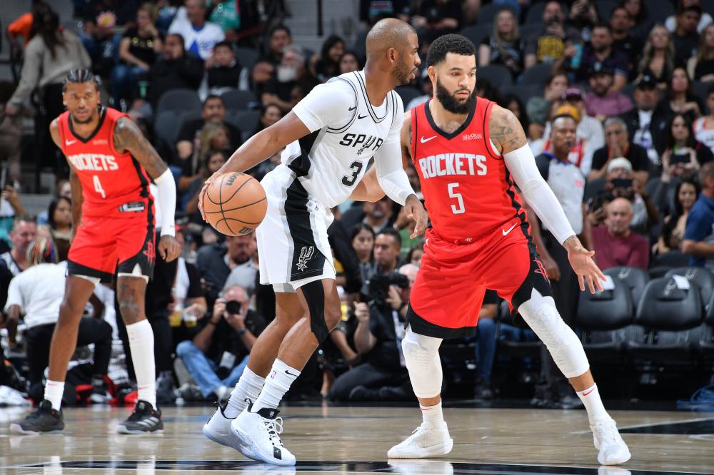 霍尔：哥本哈根的5-4-1很难攻破 相信切尔西能夺欧协联.