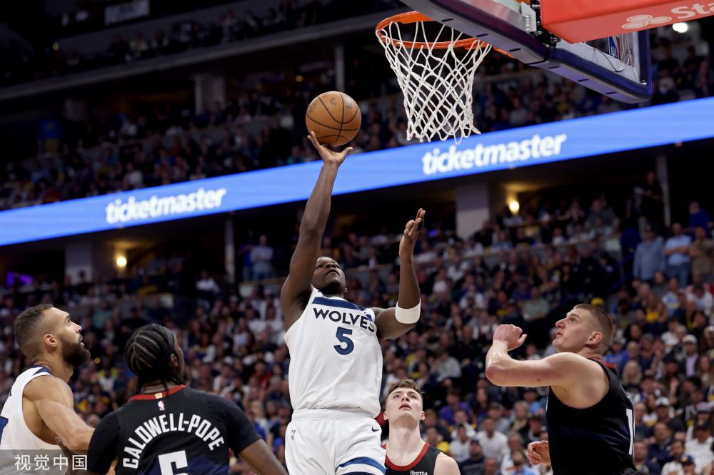 冲场行为控 冲场行为控